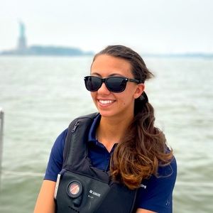 Meet your Posher, Esperenza